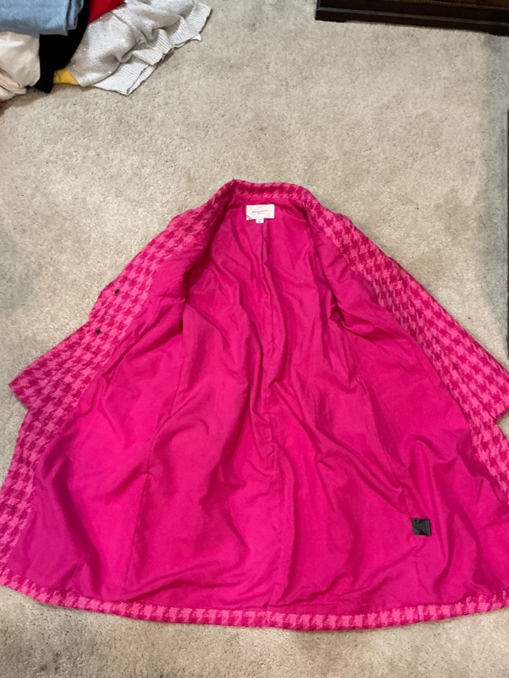 Coat - Picture 3 of 4